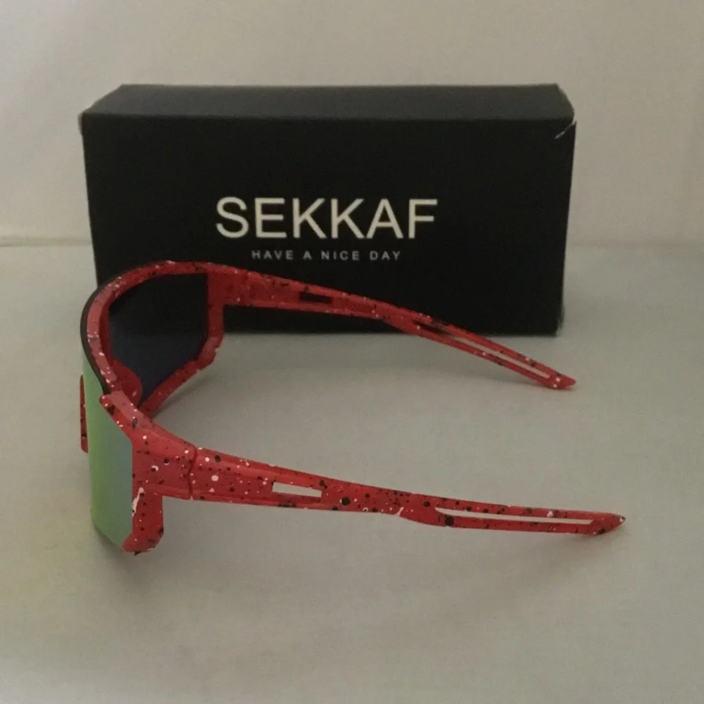 Kids' Sports Sunglasses in Red Mirror Lens